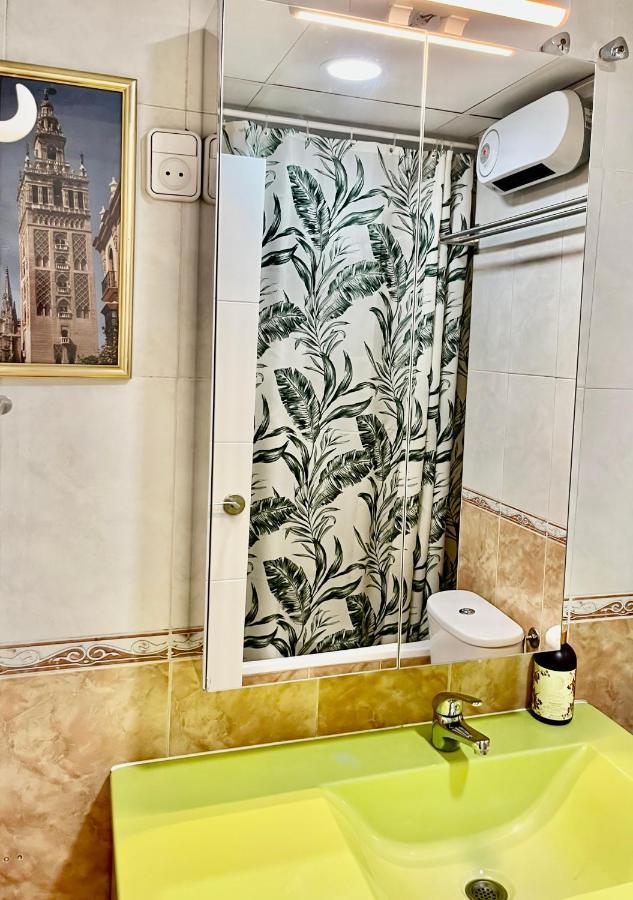 Triana In Hotel 24H Sevilla Eksteriør bilde