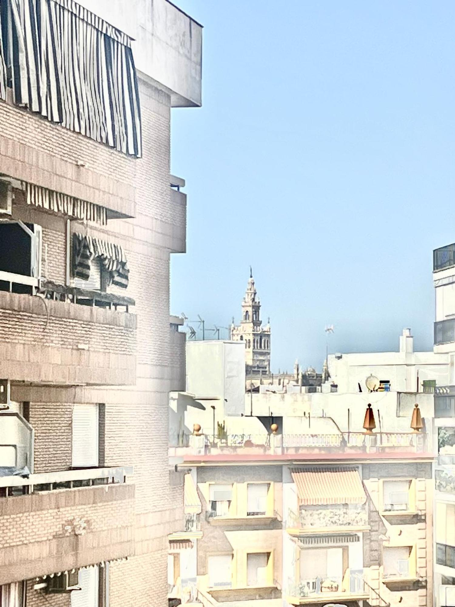 Triana In Hotel 24H Sevilla Eksteriør bilde